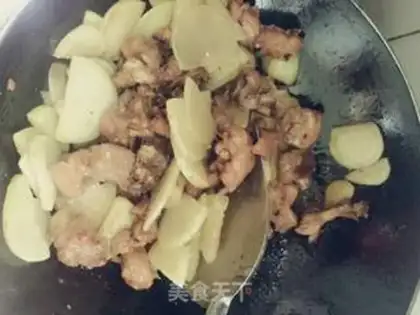 Make Potato chip fried chicken step 4