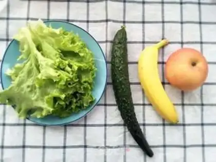 Make Apple Jell-O vegetable salad step 0