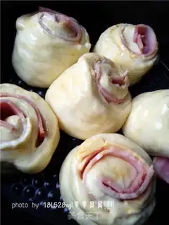 Make Bacon roll step 9