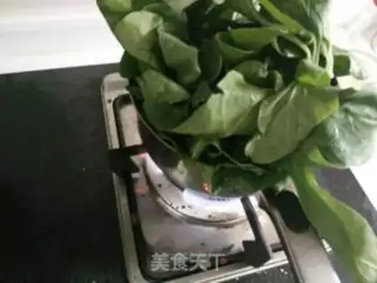 Make Old vinegar spinach step 4