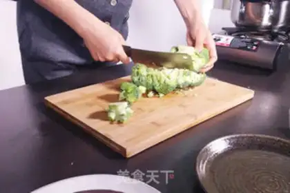 Make Shrimp vegetable pie step 1