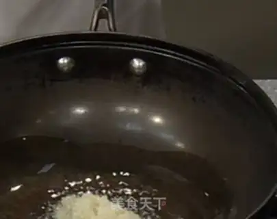 Make A garlic fan scallop step 4
