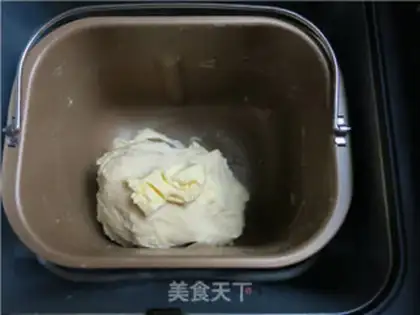 Make Red bean milk toast step 4