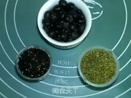 Make Three black beans step 0