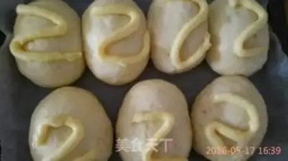 Make Cathedral Potato Puff step 10