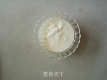 Make Mango honey yogurt step 1