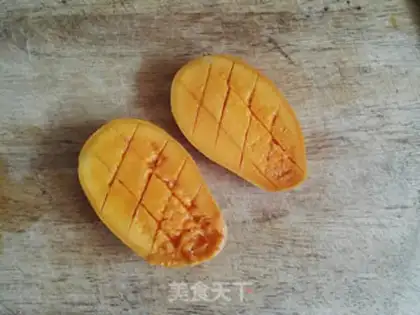 Make Mango honey yogurt step 2