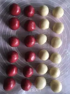 Make ♪ Red-coloured coconut ♪ step 12