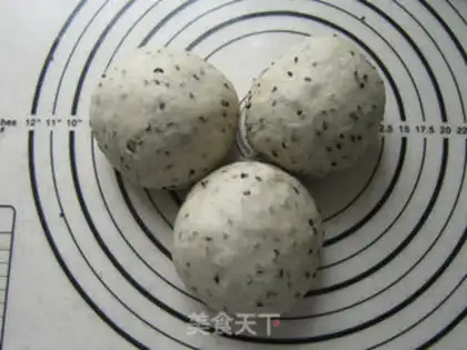 Make Black sesame toast step 5