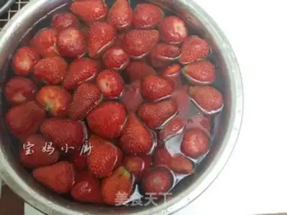 Make Strawberry jam step 0