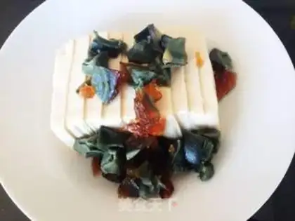 Make Eggs and tofu step 1