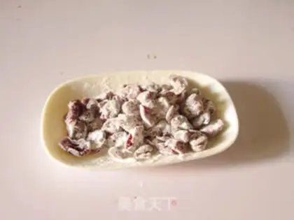 Make Cranberry chili cake step 1