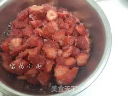 Make Strawberry jam step 3