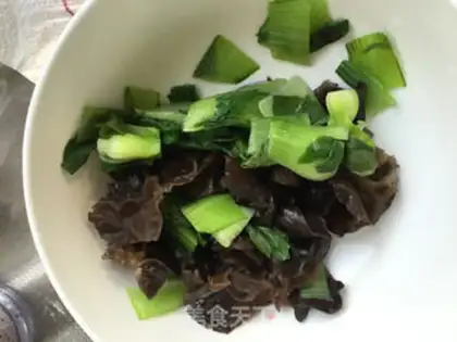Make Oilball soup step 0