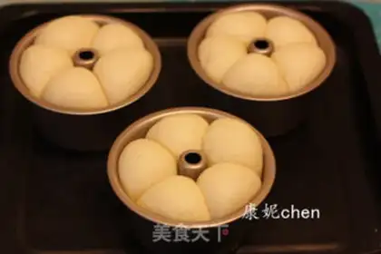 Make A flower burger step 4