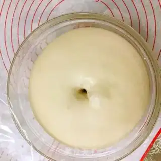 Make Natural yeast pine buns step 1