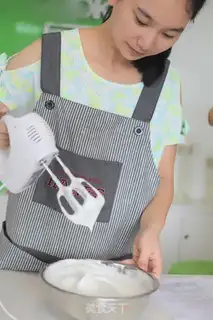 Make Cowcake roll step 1