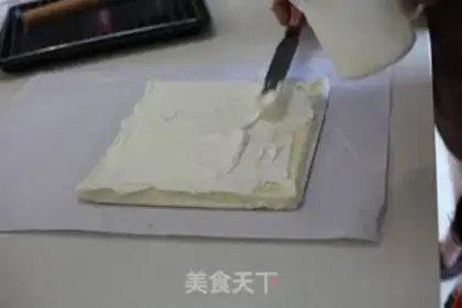 Make Cowcake roll step 5