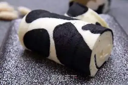 Make Cowcake roll step 8