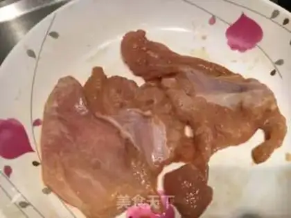 Make Delicious chicken steak step 1