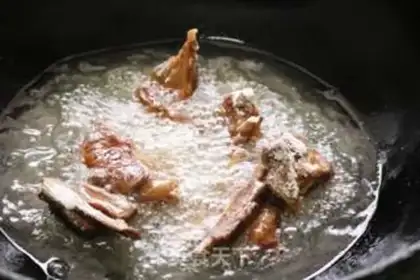 Make Tasty little lamb chops step 16