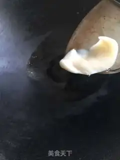 Make Clear the pumpkin vine step 4