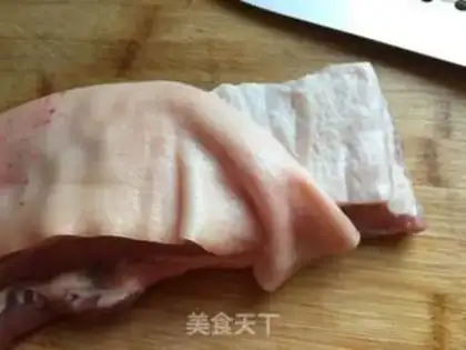 Make Cream roasted meat step 1