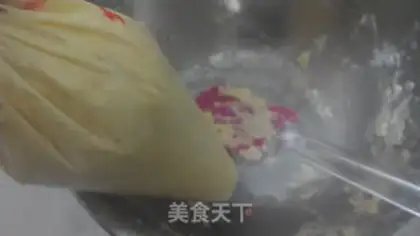 Make Light cream cookies step 5
