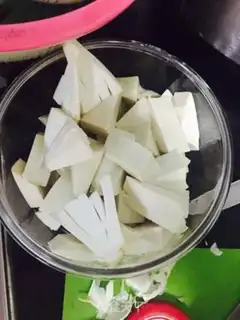 Make Tofu soup step 3