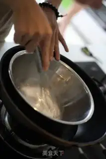 Make Chocolate mirror cake step 6