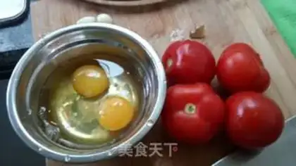 Make Tomato fried eggs step 0