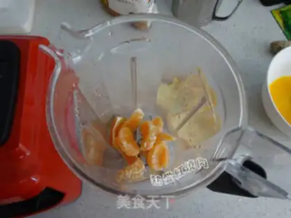 Make Orange juice twirl cake step 1