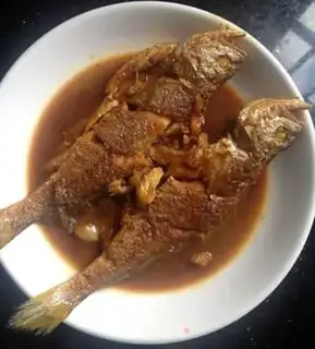 Make Fry the little yellowfish step 5