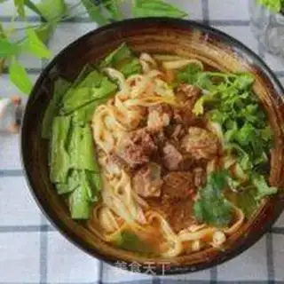 Make Big spicy beef noodles step 5