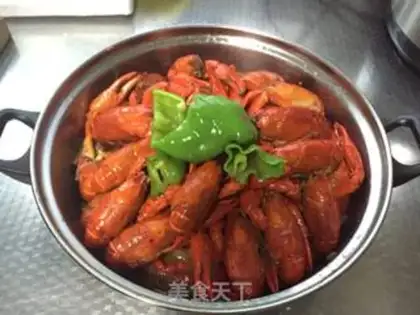Make Thirteen spicy lobsters step 9