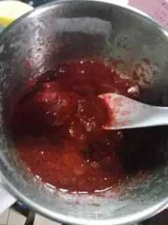 Make Strawberry sauce step 4