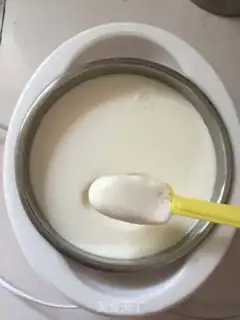 Make Fruit yogurt salad step 1