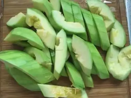 Make Garlic melon step 0