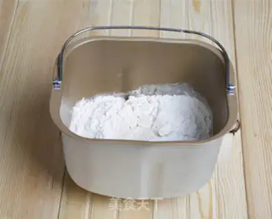 Make Pure three-colored toast step 0