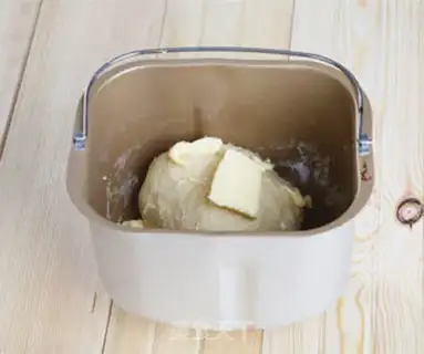 Make Pure three-colored toast step 1