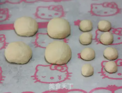 Make Mickey Burger step 3