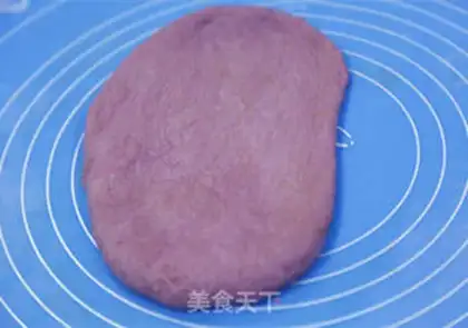 Make Pure three-colored toast step 4
