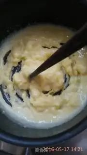 Make Cathedral Potato Puff step 1