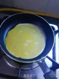 Make Cheese eggs step 1