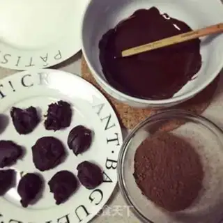 Make Chocolate truffles step 6