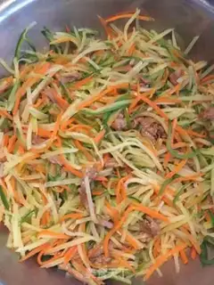 Make Spring rolls step 3