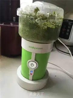 Make Champagne sauce step 2