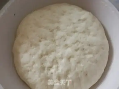 Make Strawberry pie step 1