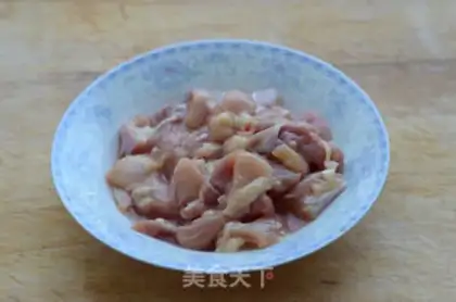 Make Curry chicken rice step 1