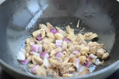 Make Curry chicken rice step 4
